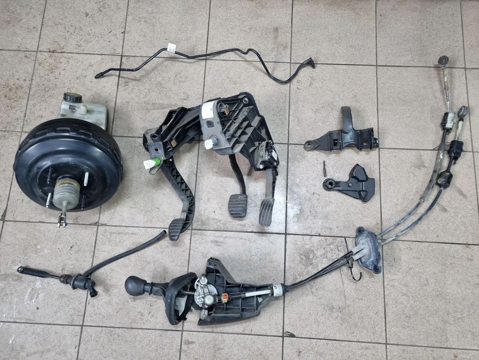 PRZEKŁADKA KOMPLETNA Z AUTOMATU NA MANUAL MASTER III MOVANO B  NV400 2.3 10r.+