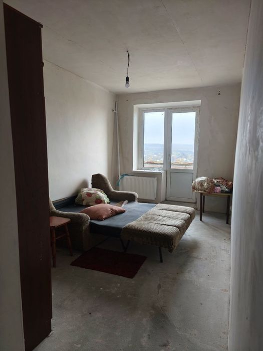 Продам 3-х кімнатну квартиру в новобудові