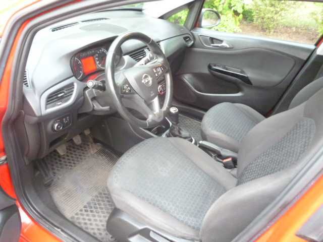 Opel Corsa E 1.4 benzyna 2017