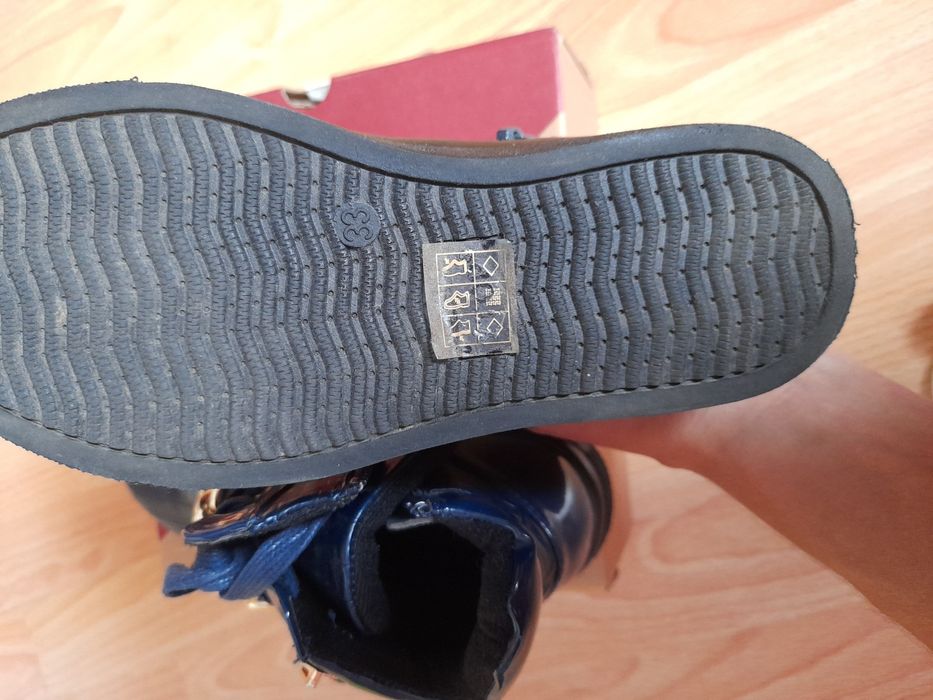 Ботінки 33 розмір