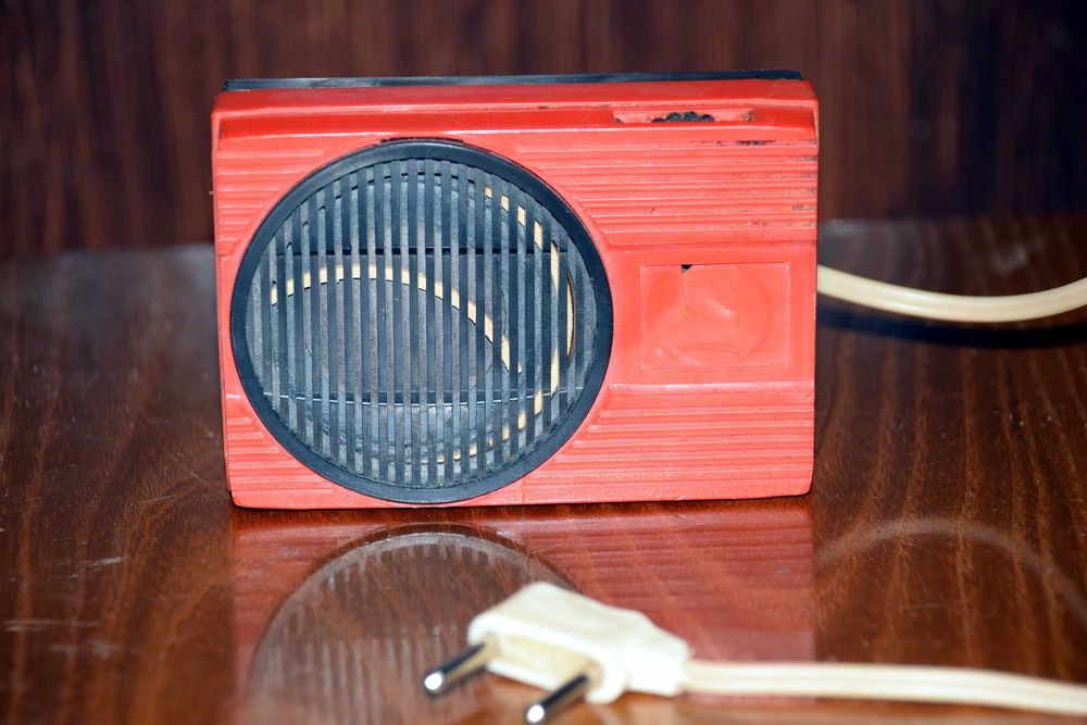 Приемник проводового радио,сувенирный, СССР