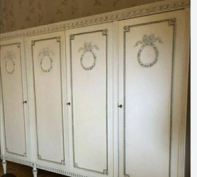 Białe meble sypialnia włoska toaletka nowa cena prl  łóżko 200x220