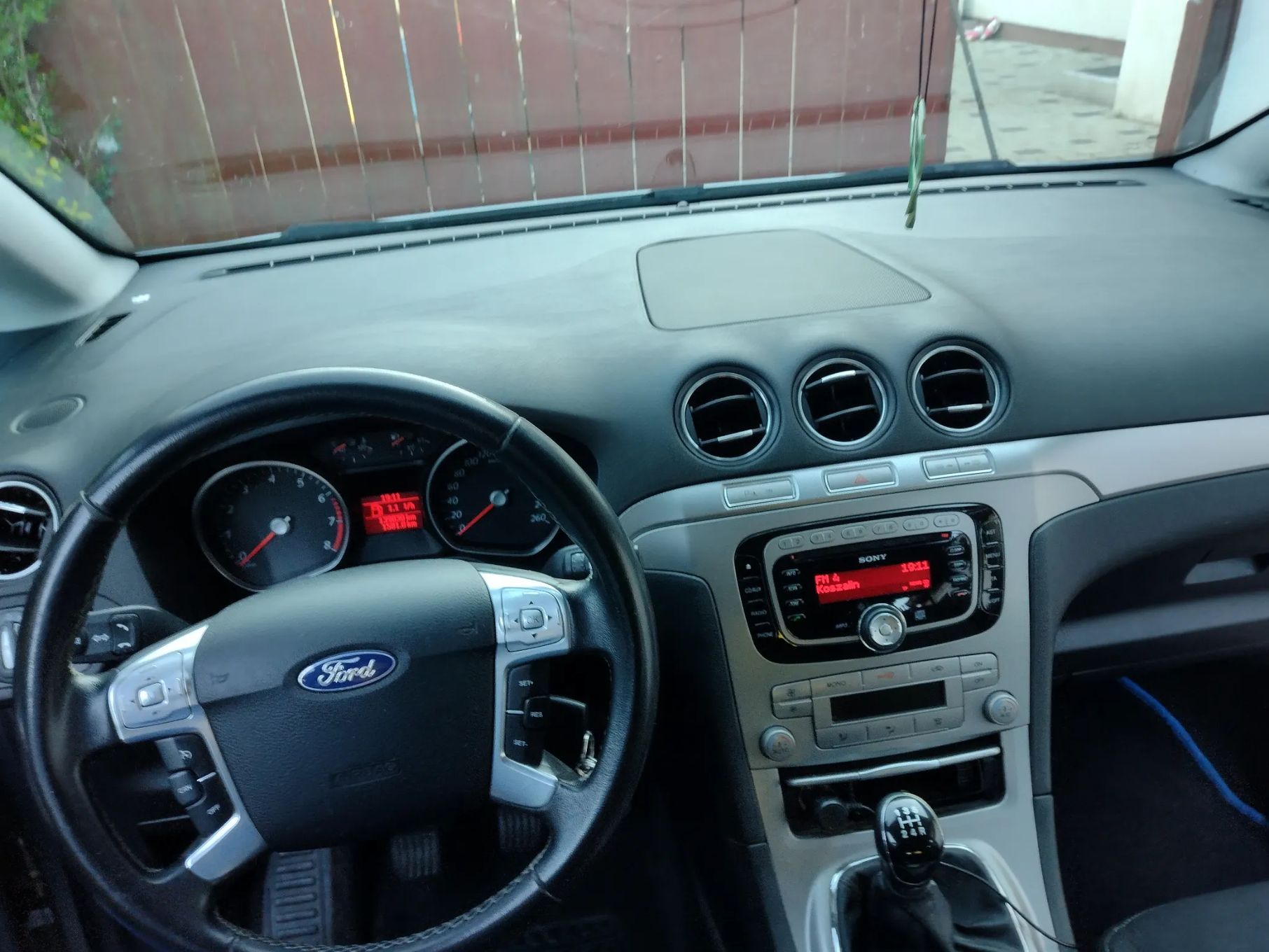 Ford Galaxy Ford galaxy 2.0 benzyna, niski przebieg, zarejestrowany w Polsce