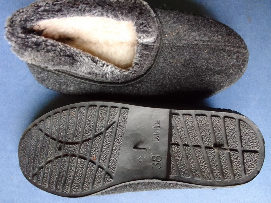 Тапки жіночі теплі чуні