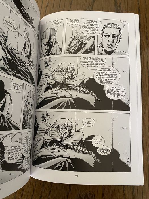Żywe trupy Tom 11 Lękaj się łowców Kirkman Adlard Taurus Media 2010