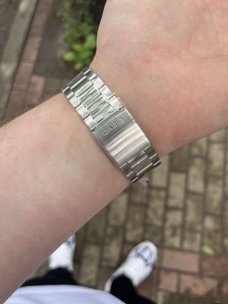 Знижка! Годинник Casio original/касіо оригінал/часы касио/MTP-VD01D
