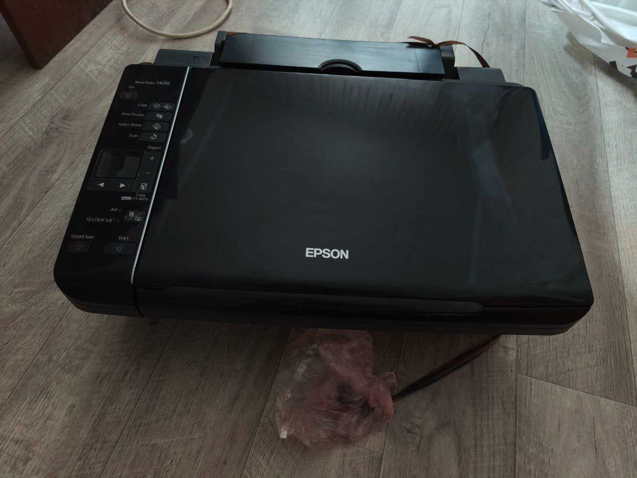 продам принтер EpsonTX 210