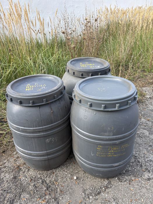 Beczka plastikowa 120L z wiekiem