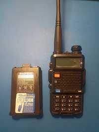 Портативна радіостанція Baofeng UV-5R