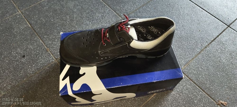 Buty robocze premium.