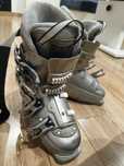 Sprzedam buty narciarskie 24  24,5