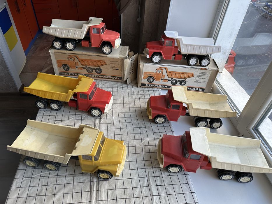 Іграшка Модель Машинки ссср Краз