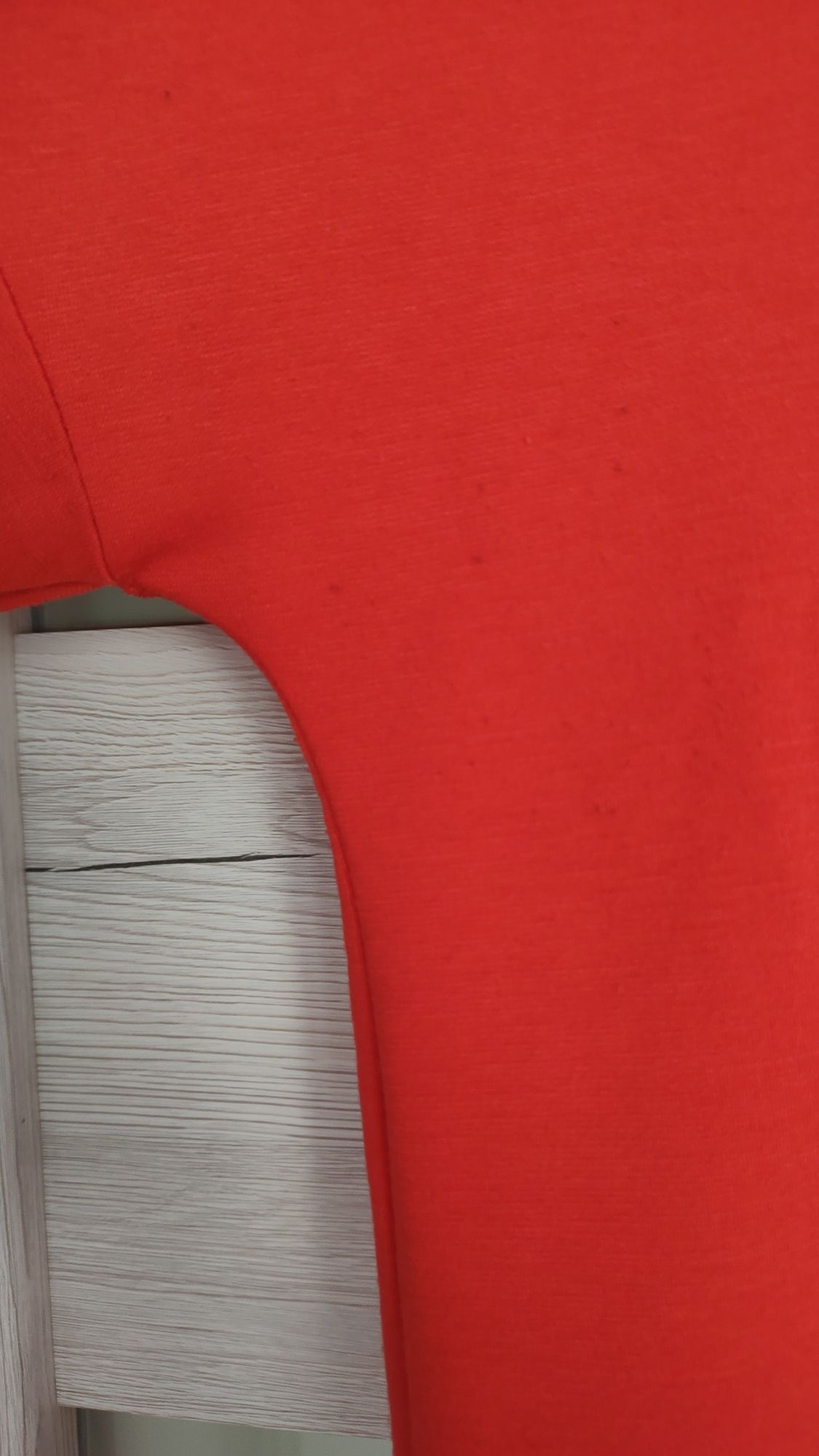 Czerwona malinowa sukienka tunika Reserved M