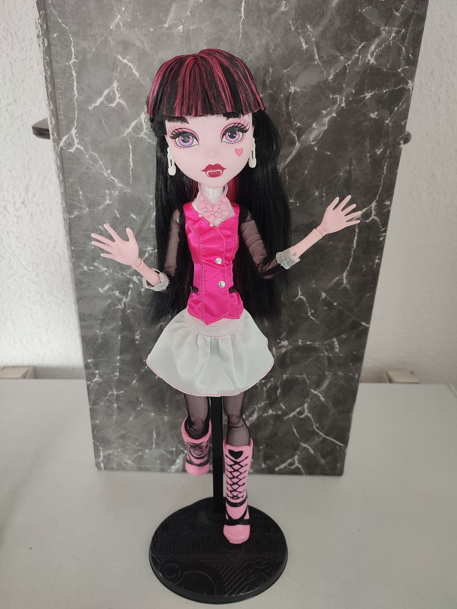 Monster high Frightfully tall Draculaura XXL