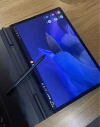 Tablet Samsung Galaxy Tab S7 FE 5G z klawiaturą