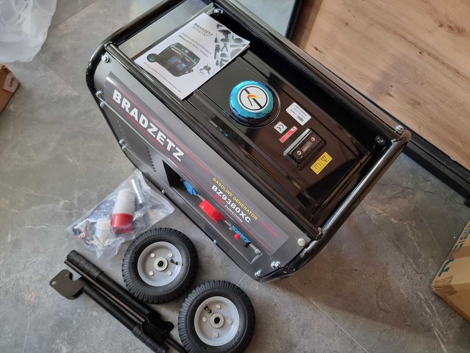 Agregat prądotwórczy Bradzetz BZ9380XC 7,1 kW 400V 50Hz 230V 4-suw AVR