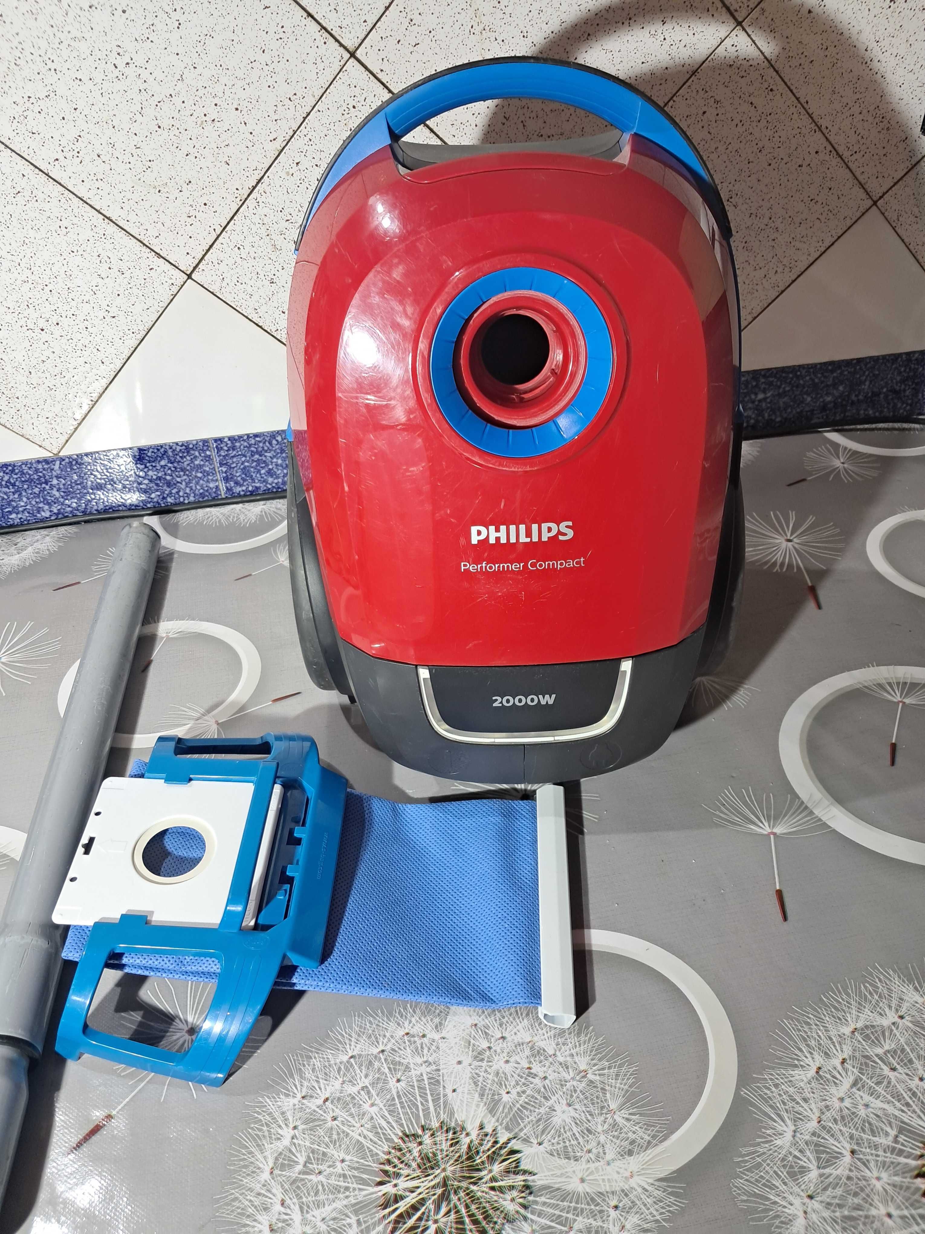 пылесос PHILIPS 2000 вт. с многоразовым мешком
