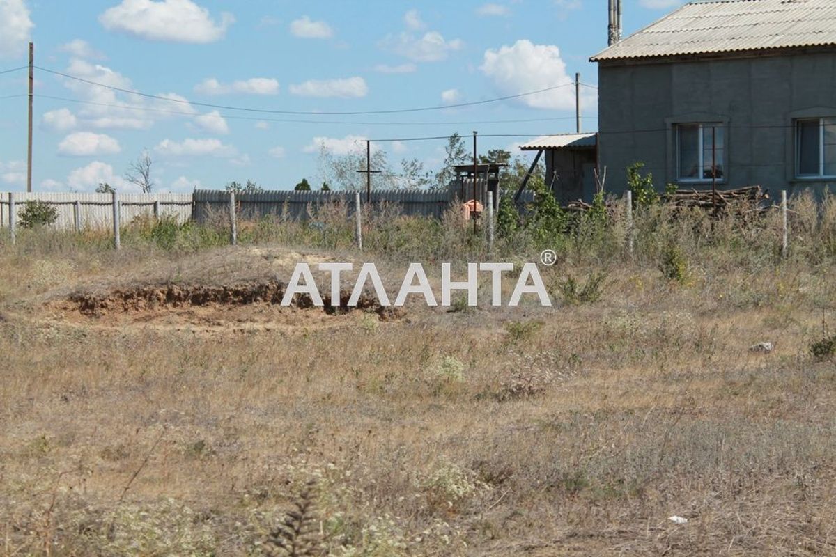 Участок в Александровке