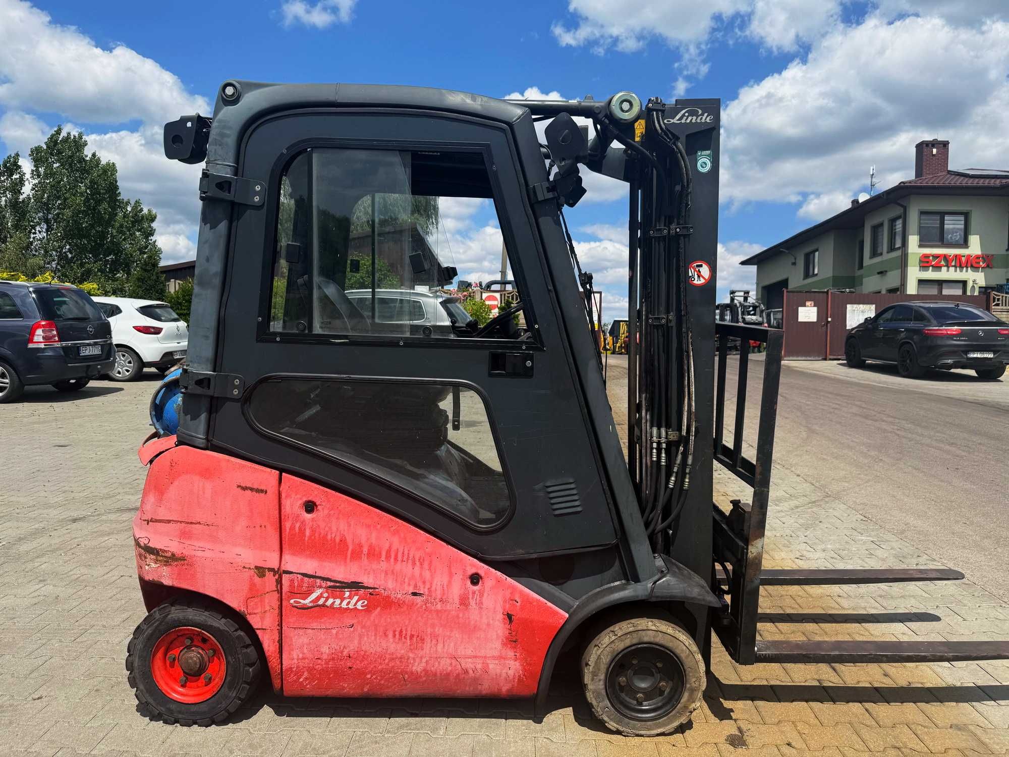 wózek widłowy LINDE H16T LPG 1600kg 3.15m kabina wolny skok przesuw