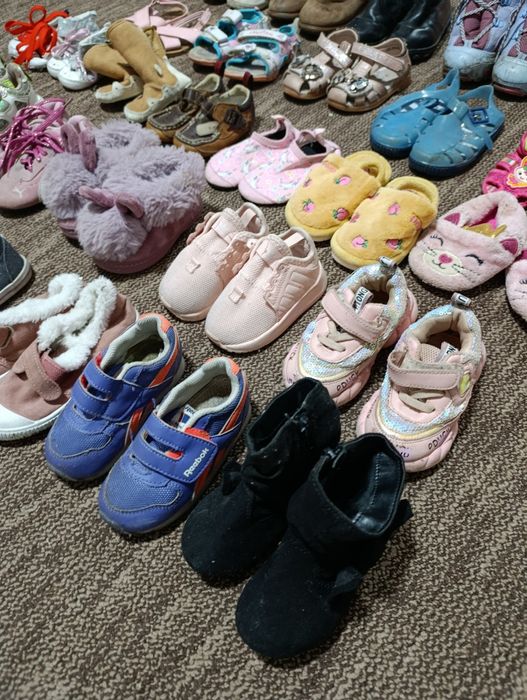 Взуття для дівчинки від 1-3 років