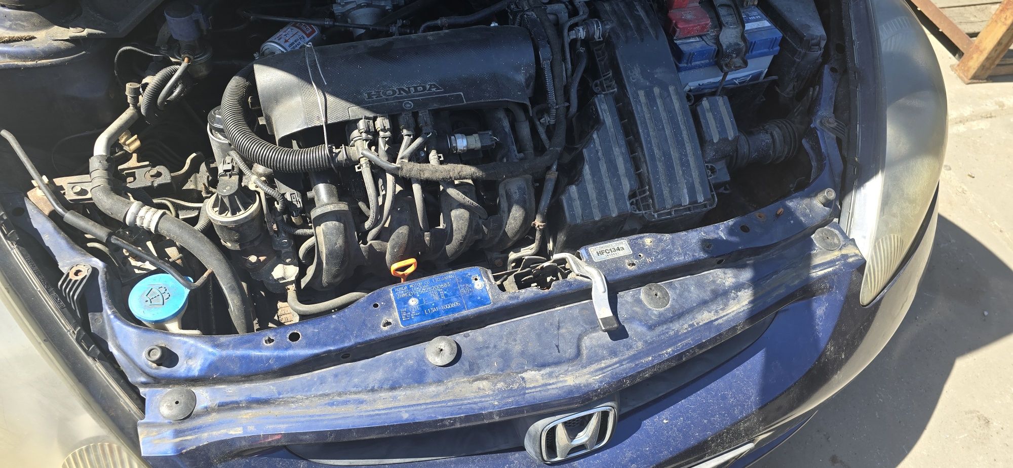 Drzwi maska skrzynia biegów  Honda Jazz 1,4. B96P