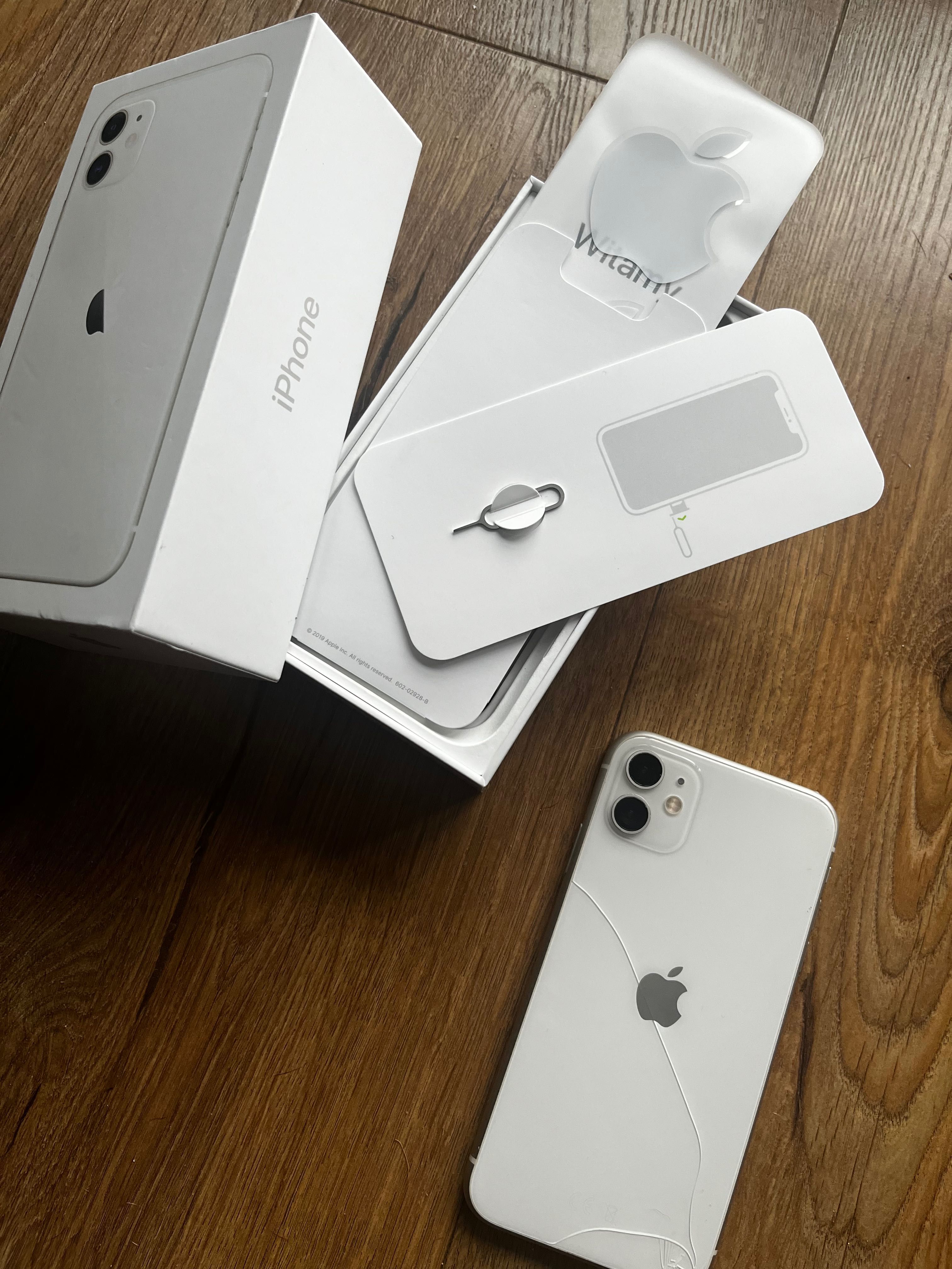 iPhone 11 biały 128GB