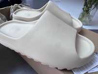 Adidas_YeezySlide_White NoweKlapki_Moday Rozmiar.42