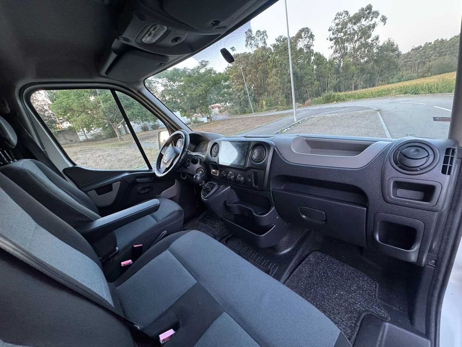 Renault Master L2H2 2.3 Dci 125cv Caixa Isotérmica Com Frio