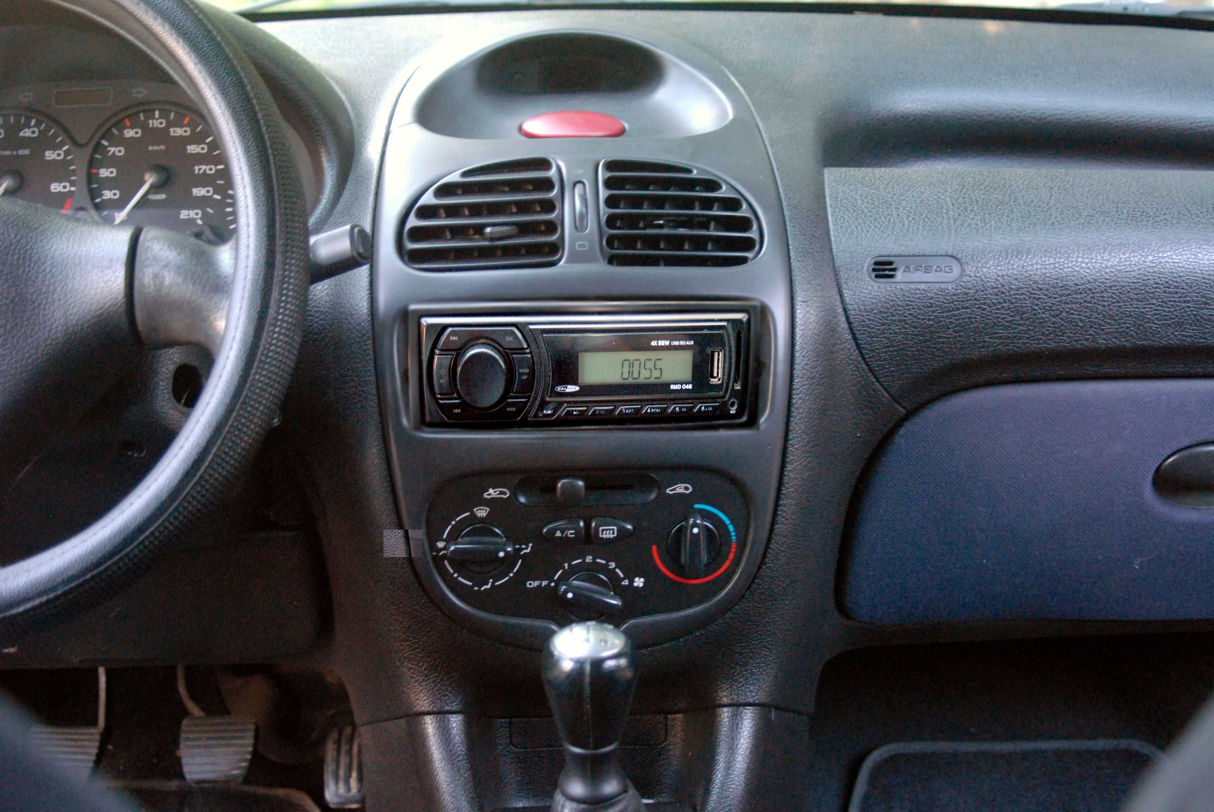 Peugeout 206 1,1 especial