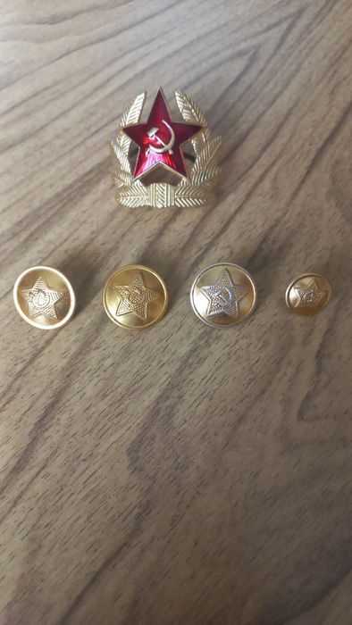 Кокарда та гудзики військові, армійські СССР