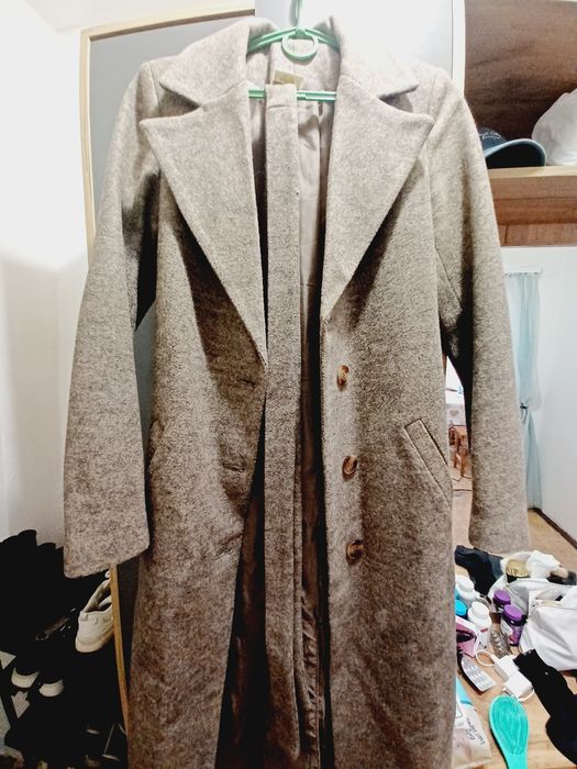 Кашемірове жіноче пальто