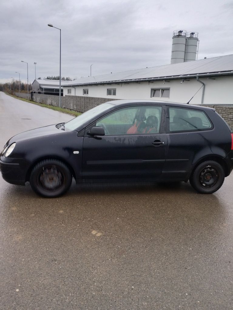 taylna klapa tylny zderzak tylna lewa prawa lampa VW polo 9n 1.2