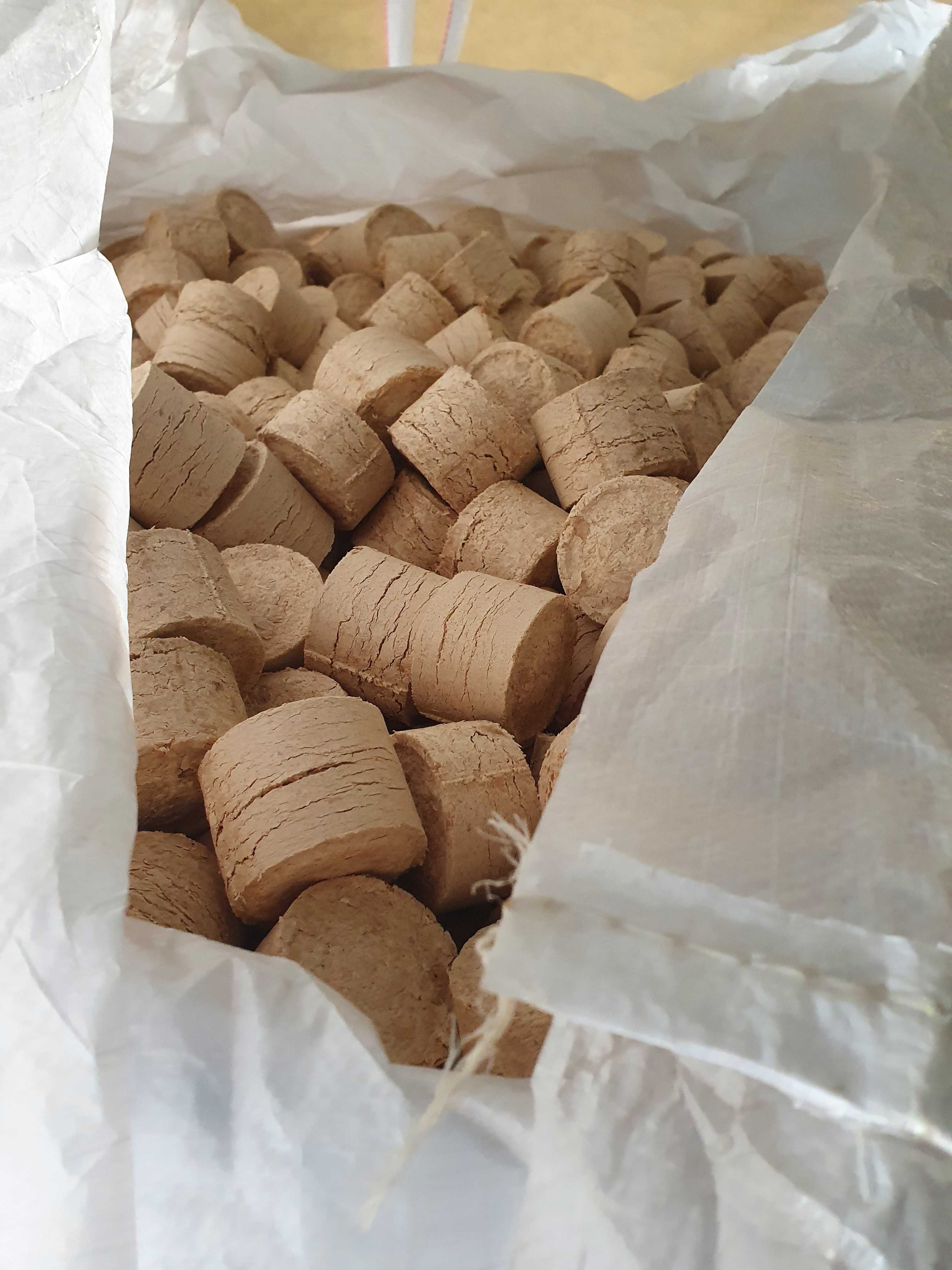 Brykiet drzewny w big-bag,