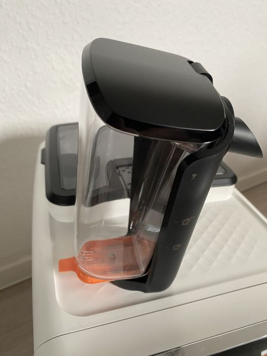 Кавомашина Phillips EP 5500 latte Go!