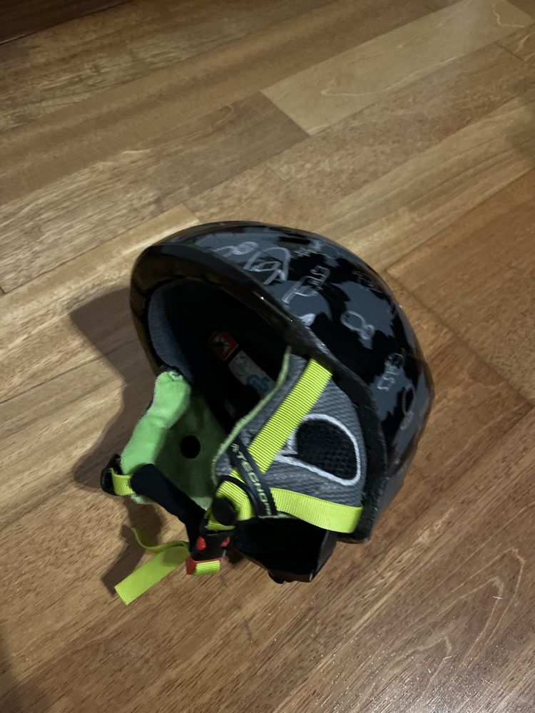 Intersport dziecięcy kask narciarski snowboard