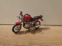 Motor figurka motoryzacyjna kolekcjonerska