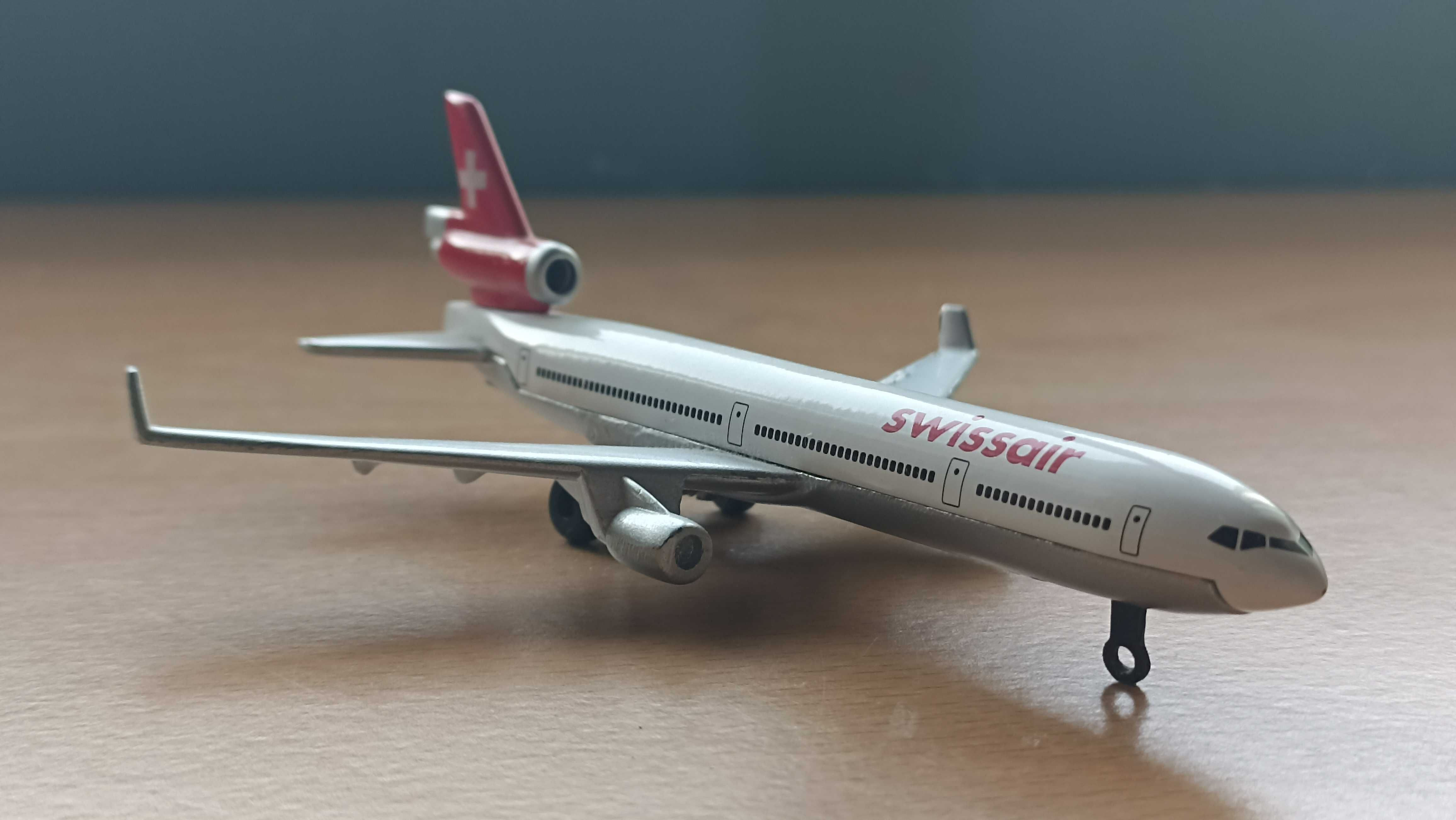 Avião em miniatura da Swissair