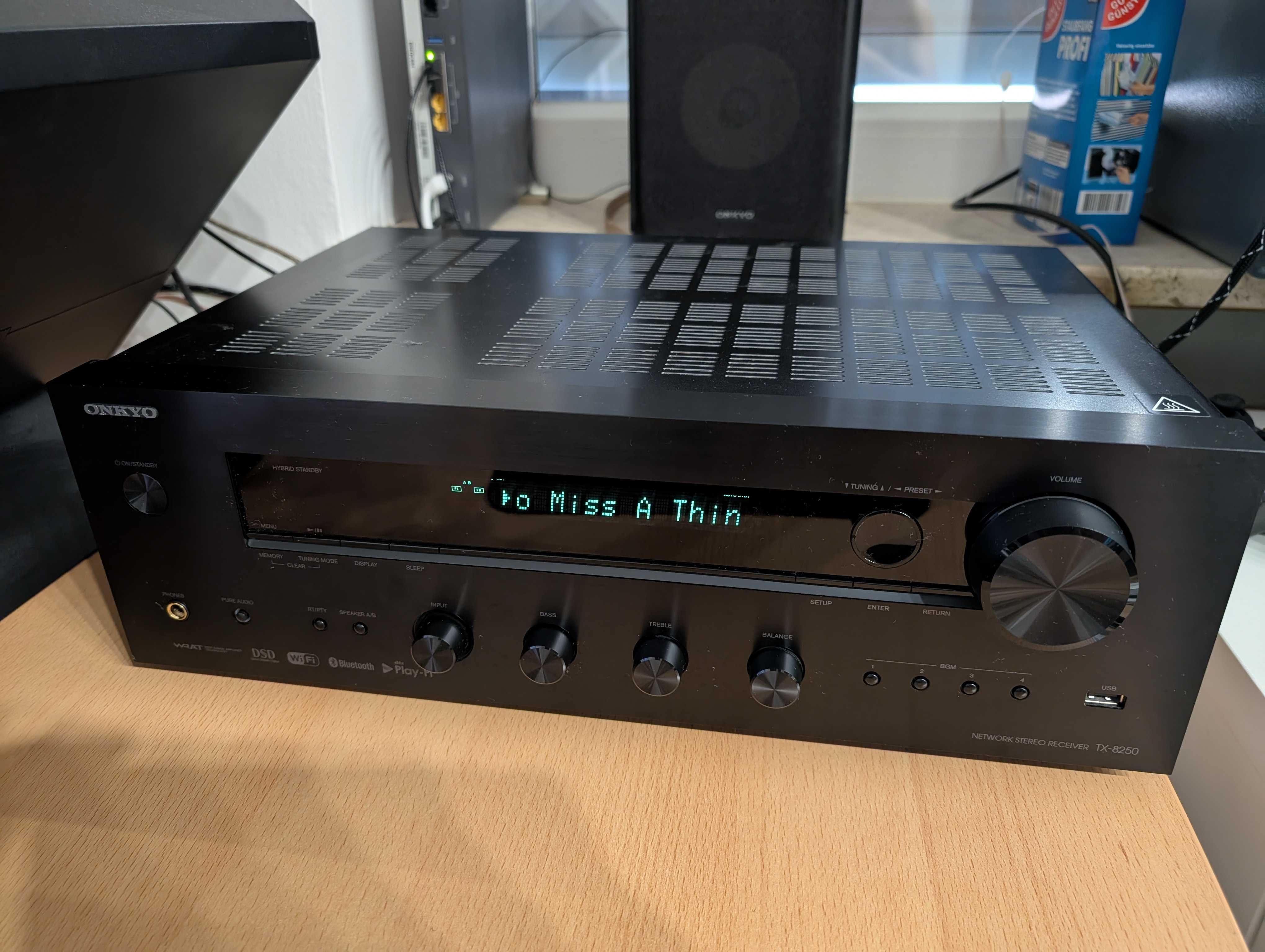 Receiver Onkyo TX-8250 Stereo 2.1