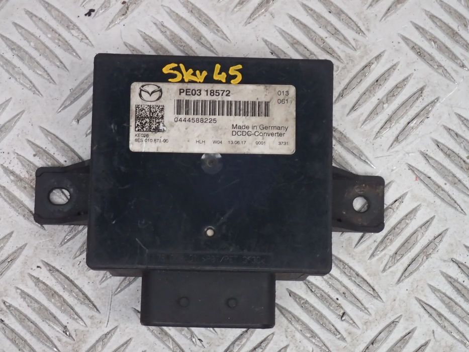 MAZDA 3 MODUŁ NAPIĘCIA DCDC PE0318572
