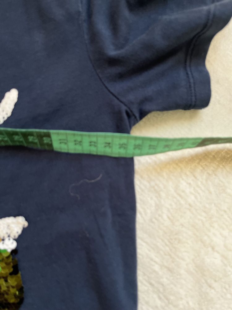 H&M granatowy t shirt z dinozaurem cekiny 134/140 9/10 lat