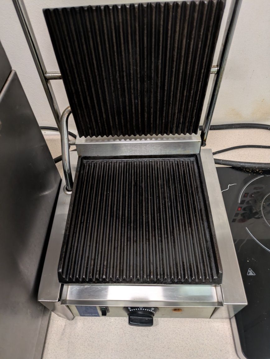 Grill elektryczny
