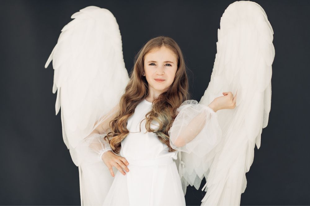 Прокат дитячої сукні, прокат крил, прокат сукні