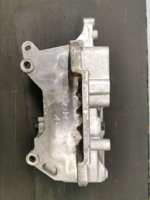 nissan juke 1 i f15 poduszka łapa automatycznej skrzyni