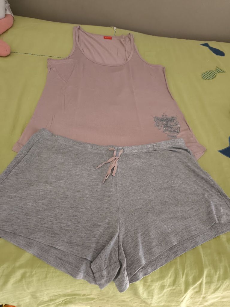 Pijamas de senhora