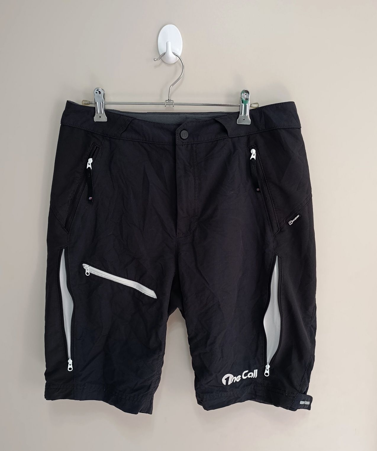 Męskie spodenki treningowe Berghaus roz.32
