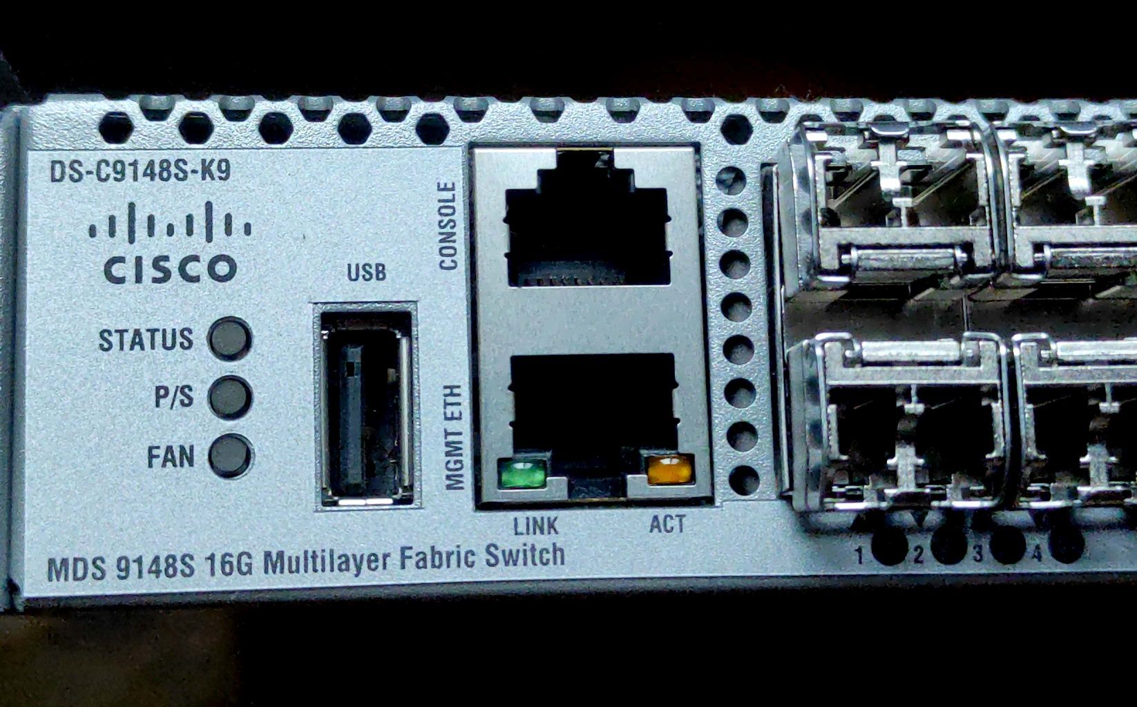 Cisco CISCO MDS 9148S 16G Multilayer Fabric Switch (DS-C9148S-K9)