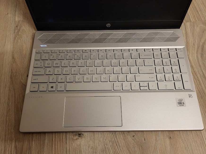 Laptop HP Pavilion 15 i5-1035G 512SSD 15-cs3004nw WIN11