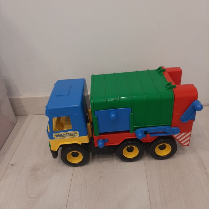 Auto śmieciarka auto