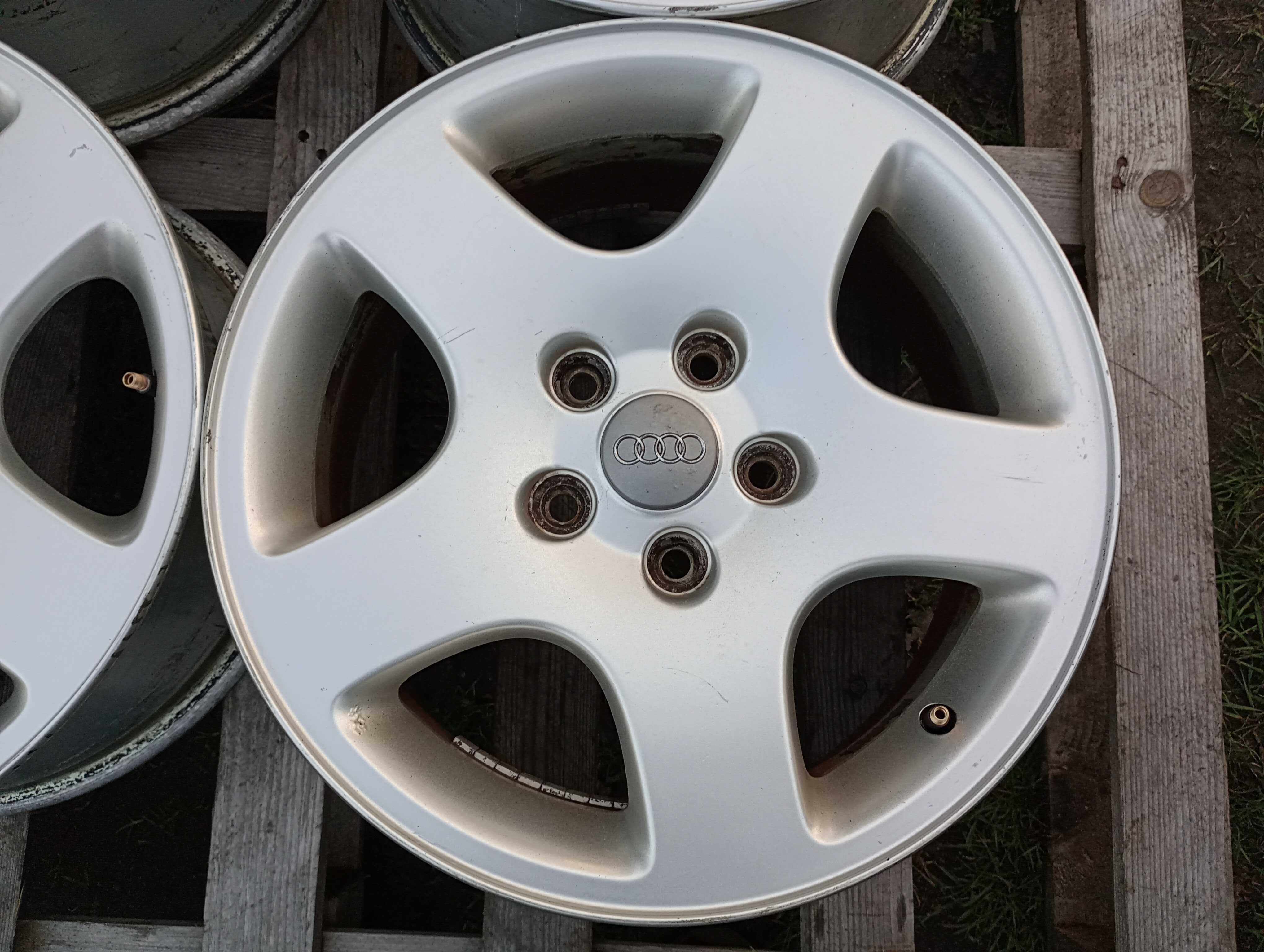 Alufelgi 16 cali 5x112 Audi A6 C5 A4 VW Seat Skoda