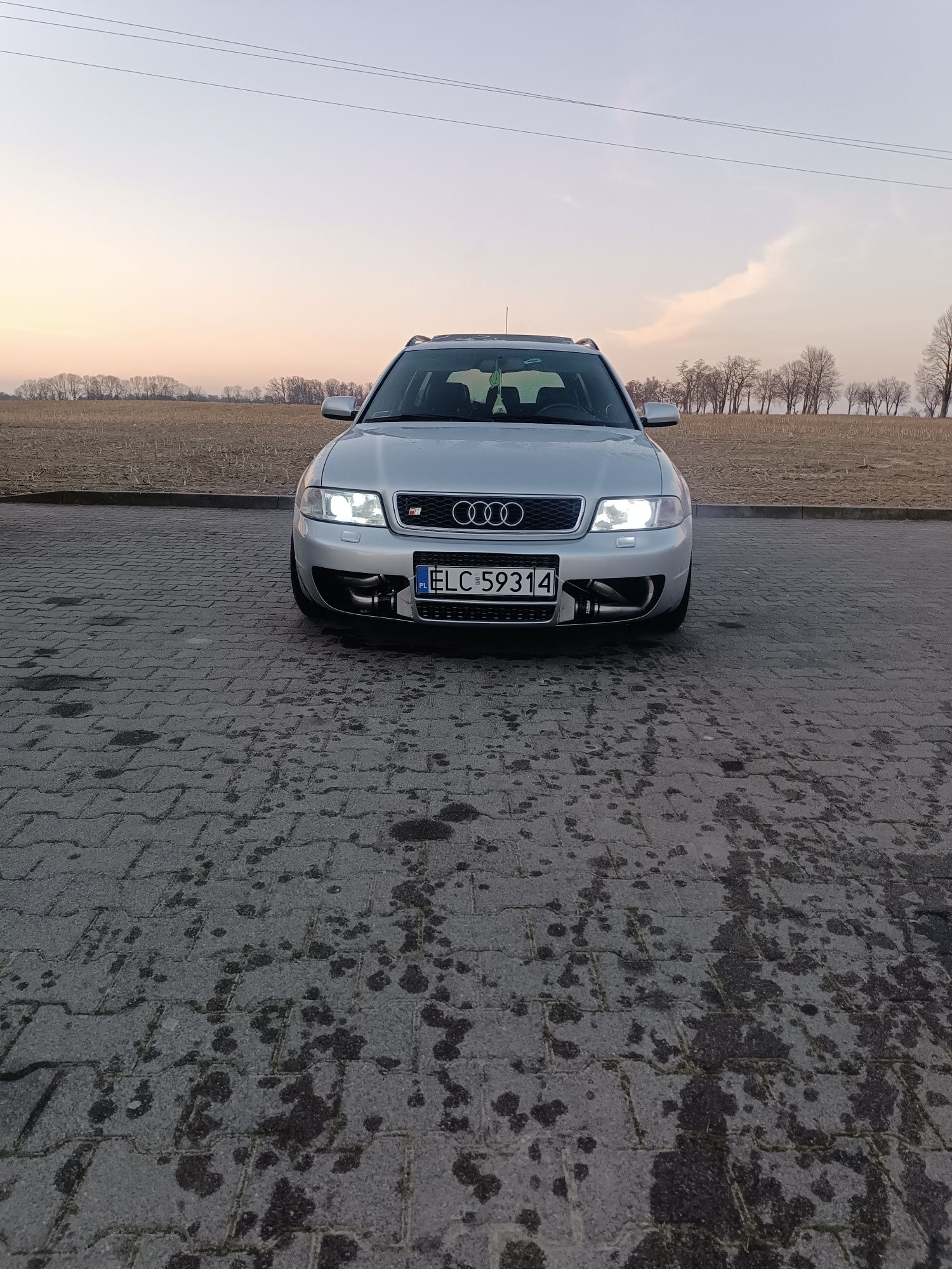 Audi S4B5 polift
